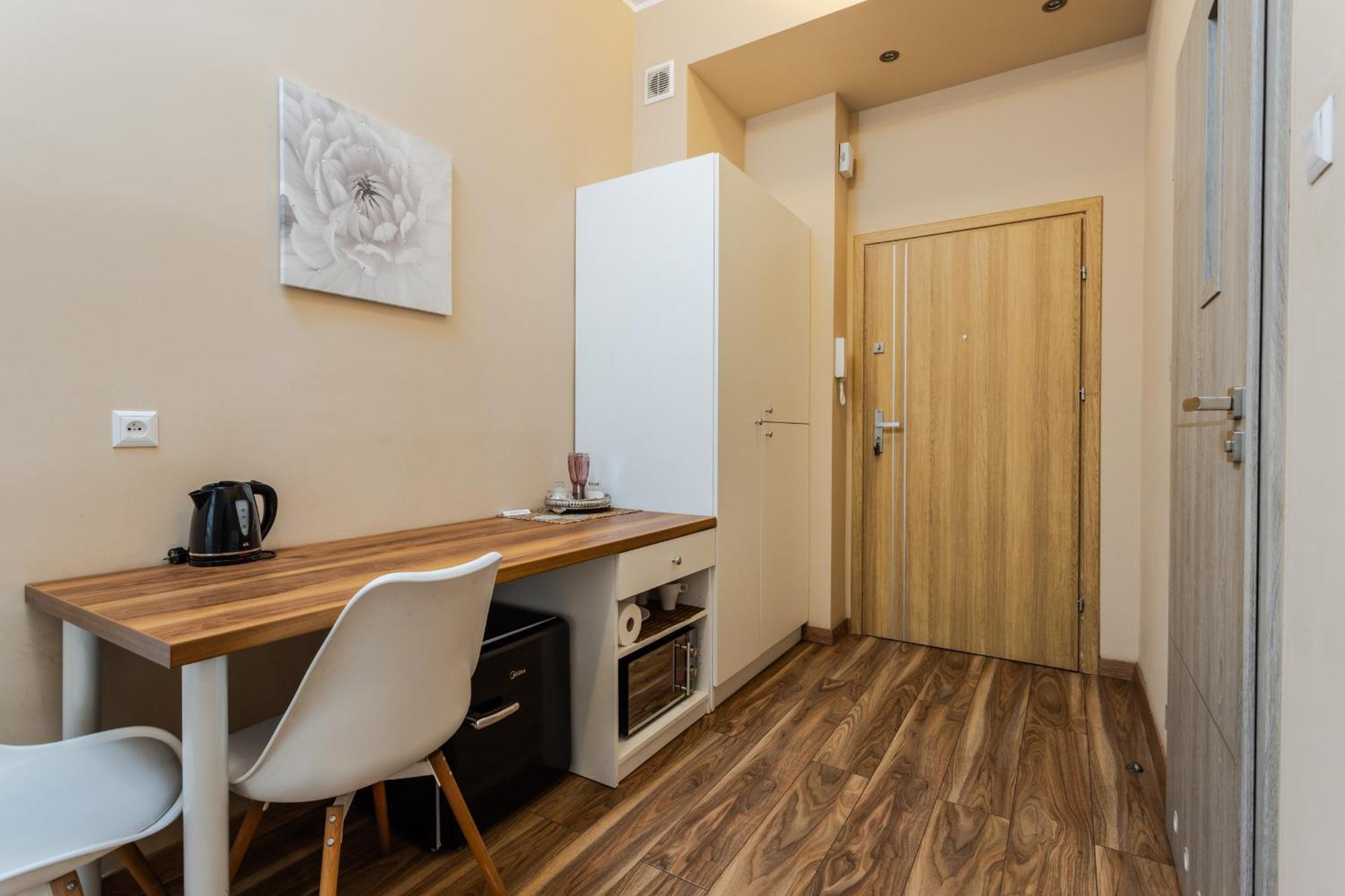 Functional And Comfortable Very Berry Studios In Poznan By Noclegi Renters ภายนอก รูปภาพ