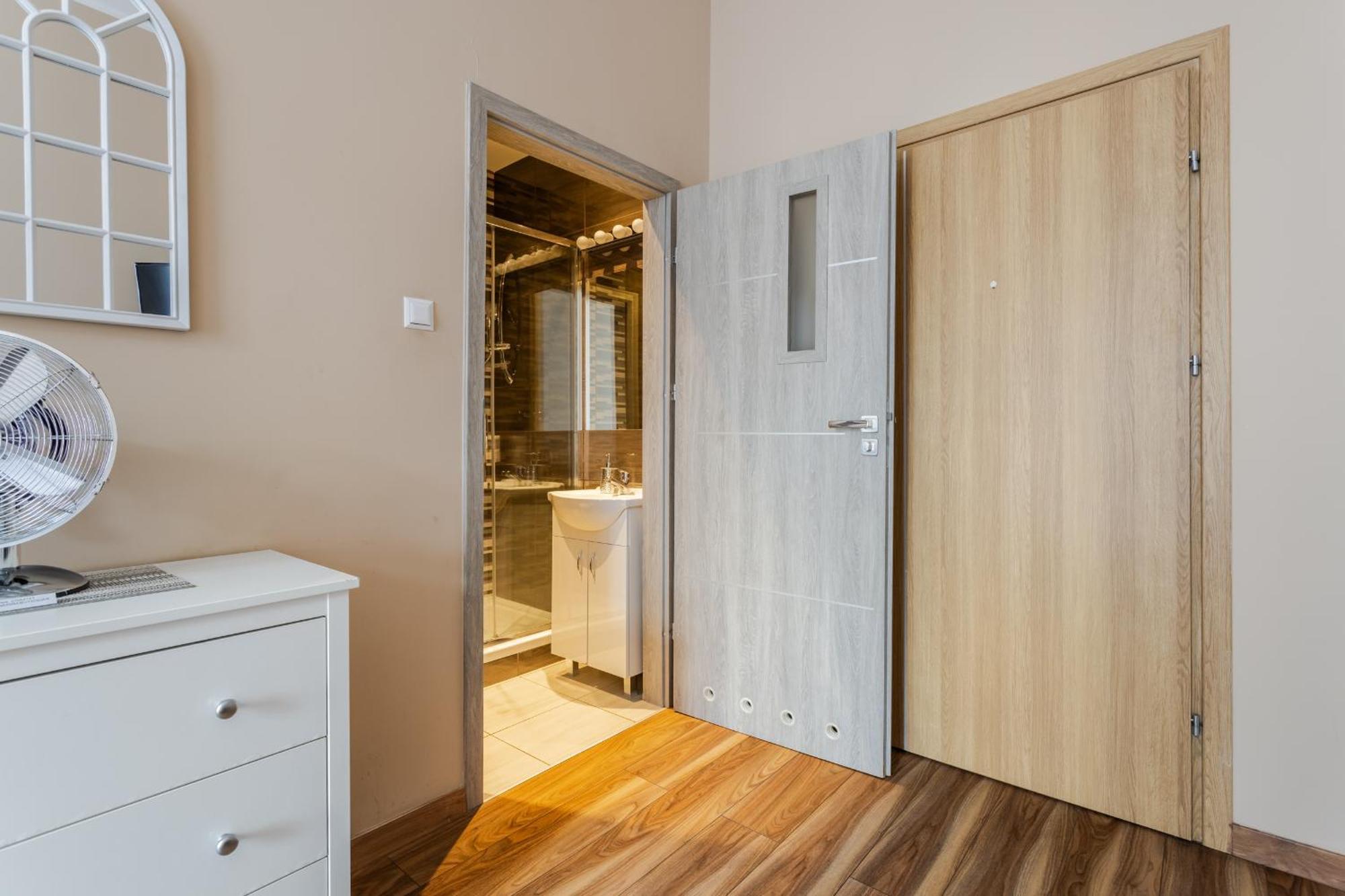 Functional And Comfortable Very Berry Studios In Poznan By Noclegi Renters ภายนอก รูปภาพ
