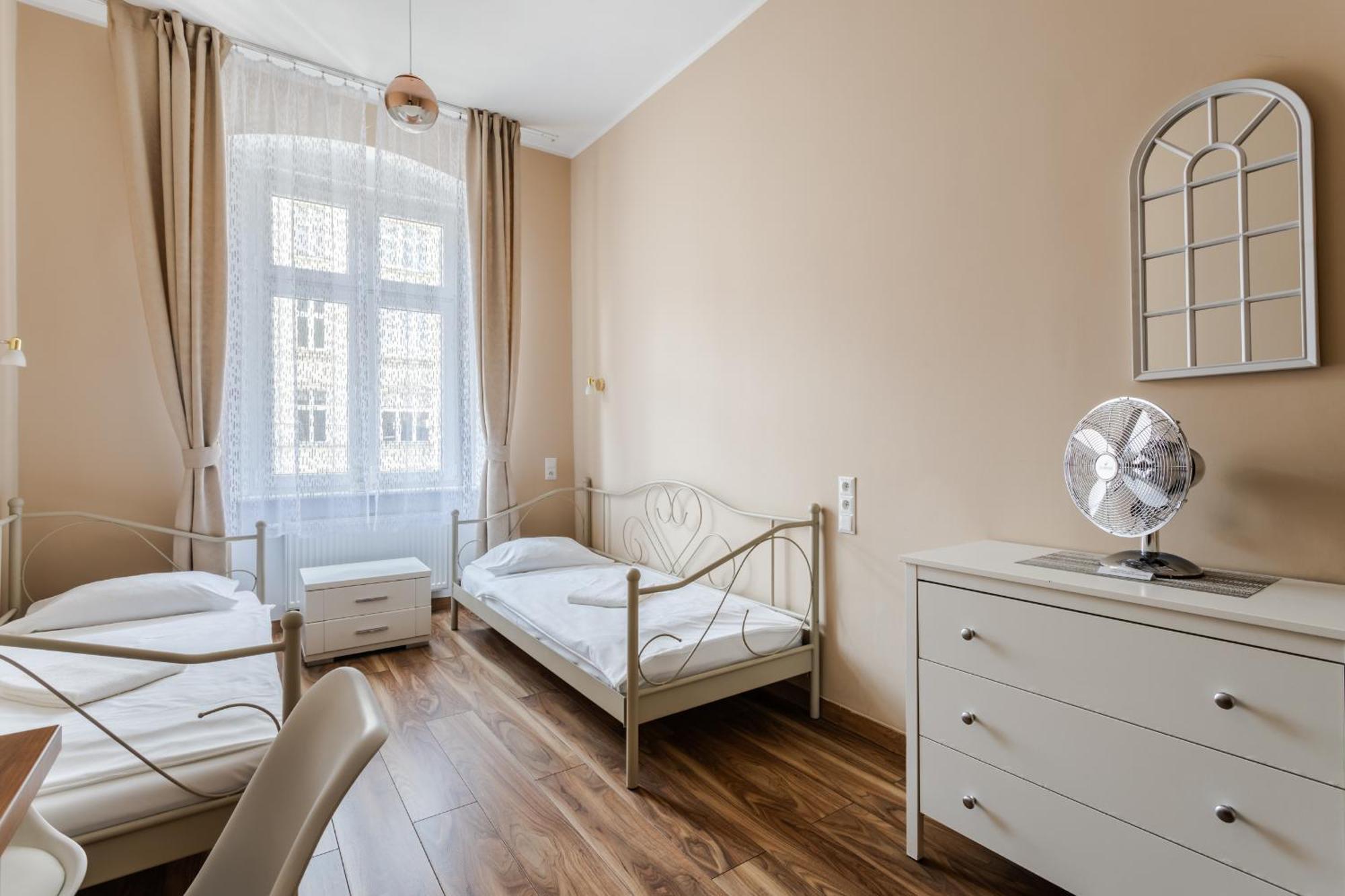 Functional And Comfortable Very Berry Studios In Poznan By Noclegi Renters ภายนอก รูปภาพ