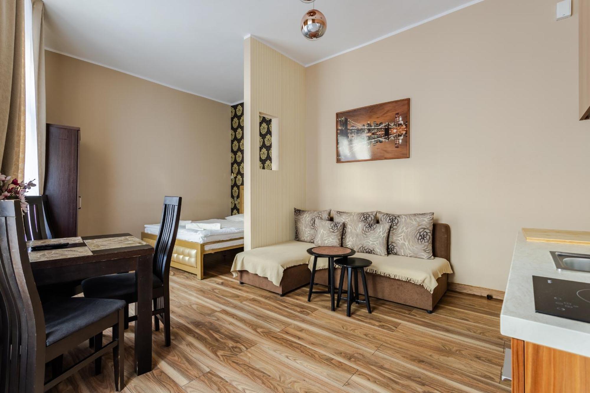 Functional And Comfortable Very Berry Studios In Poznan By Noclegi Renters ภายนอก รูปภาพ