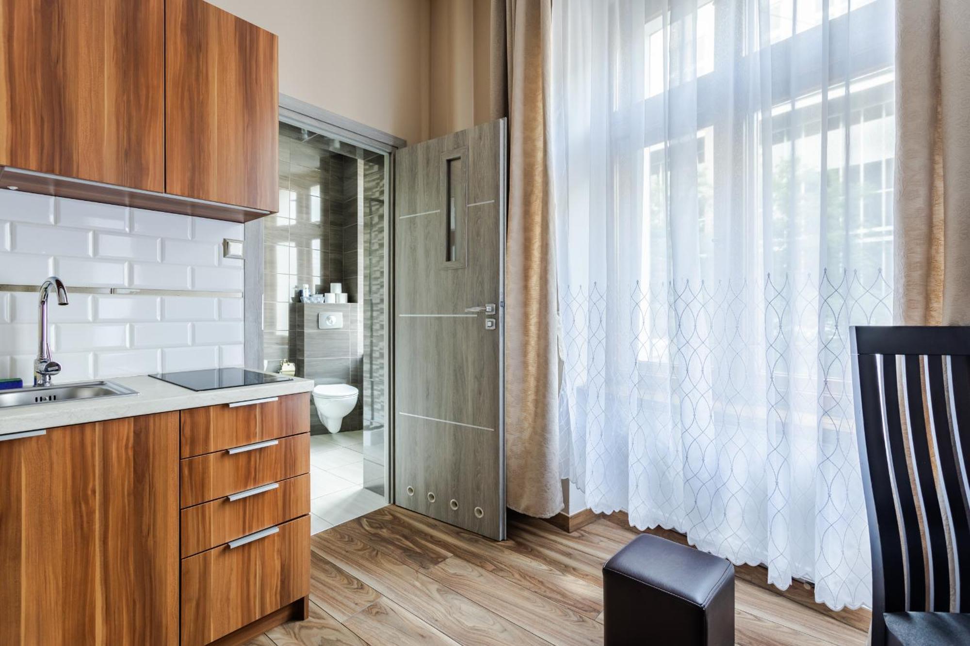 Functional And Comfortable Very Berry Studios In Poznan By Noclegi Renters ภายนอก รูปภาพ
