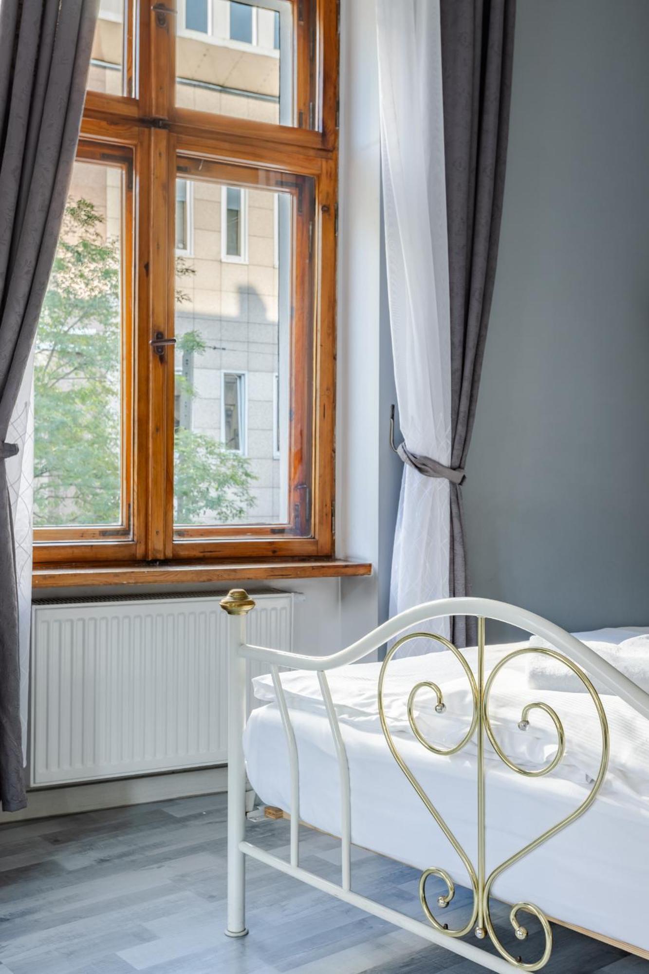 Functional And Comfortable Very Berry Studios In Poznan By Noclegi Renters ภายนอก รูปภาพ