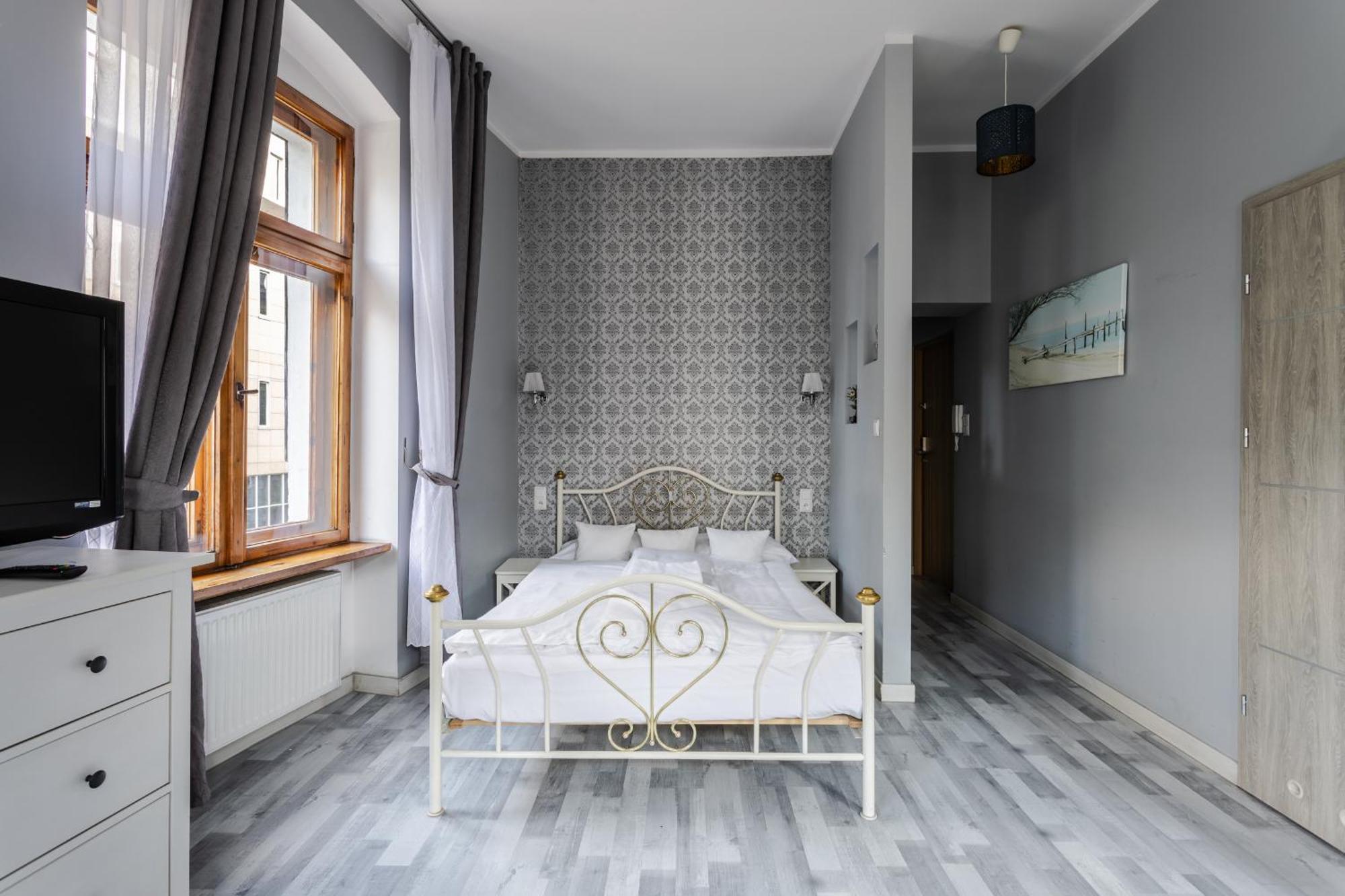 Functional And Comfortable Very Berry Studios In Poznan By Noclegi Renters ภายนอก รูปภาพ
