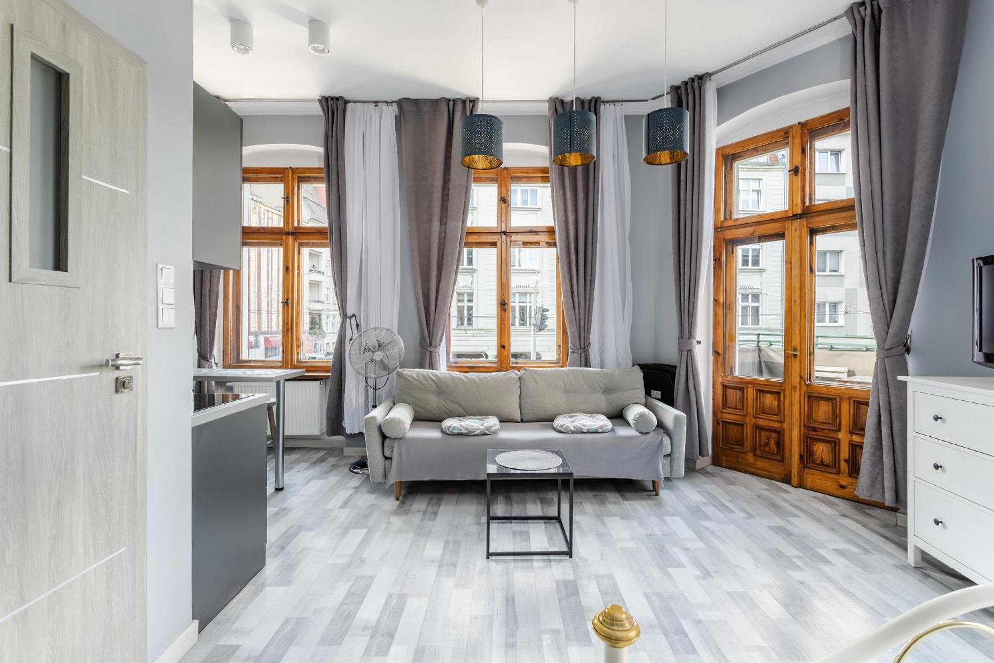 Functional And Comfortable Very Berry Studios In Poznan By Noclegi Renters ภายนอก รูปภาพ
