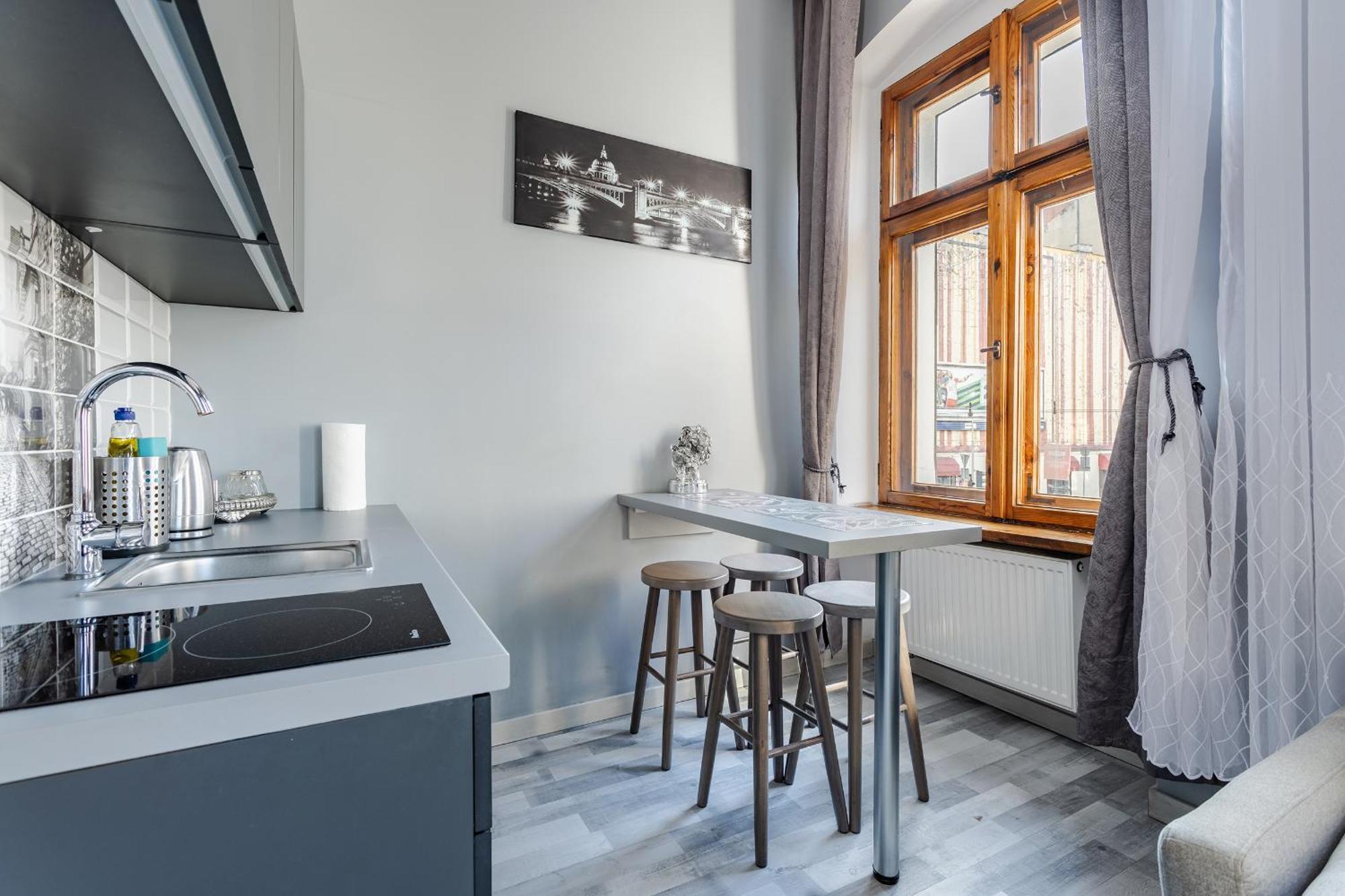 Functional And Comfortable Very Berry Studios In Poznan By Noclegi Renters ภายนอก รูปภาพ